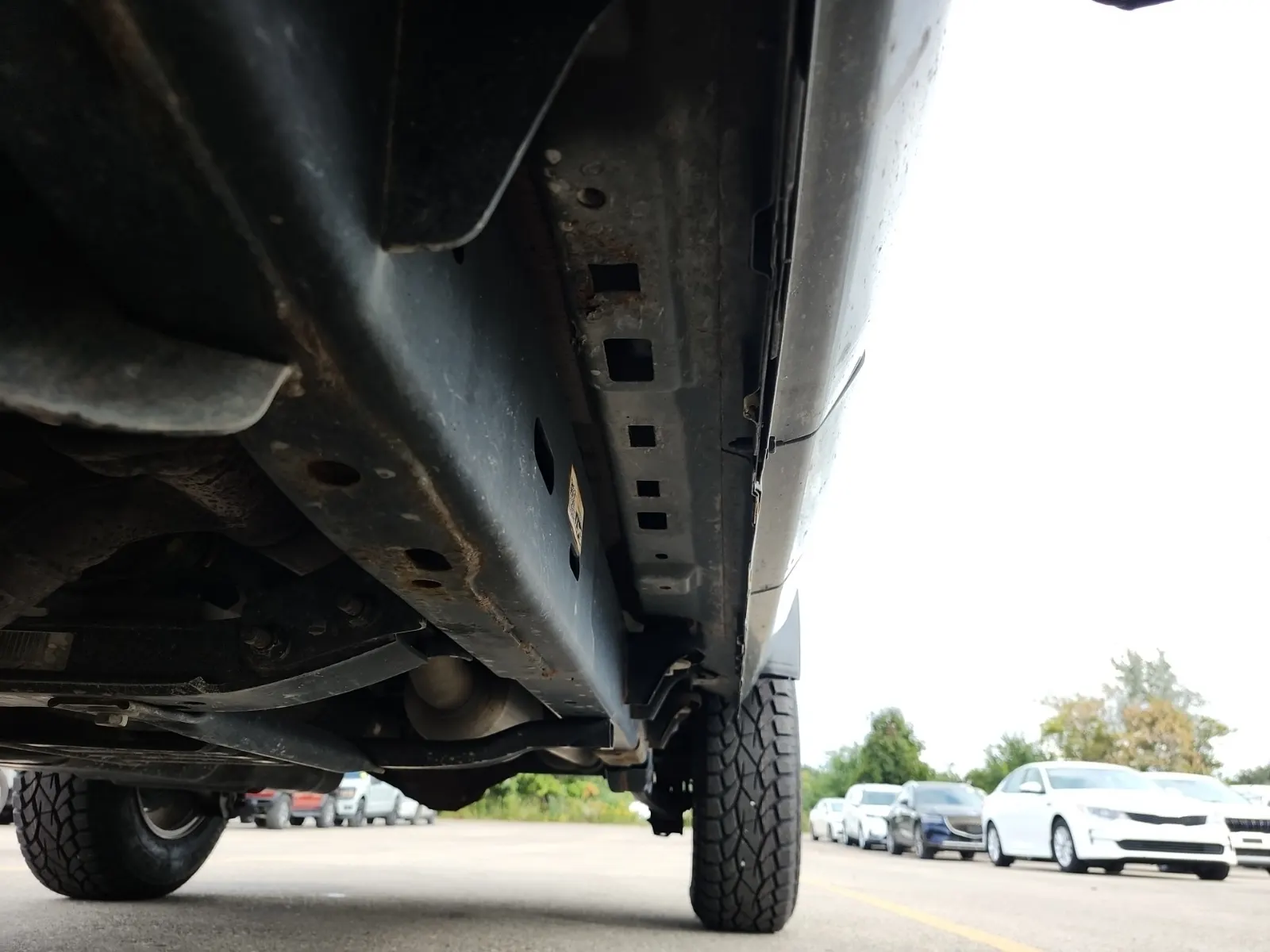 Undercarriage - Driver Photo