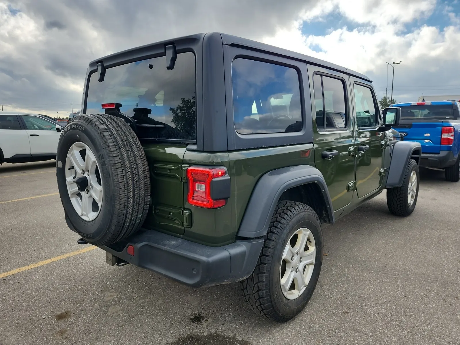 Passenger Rear 3/4 Photo