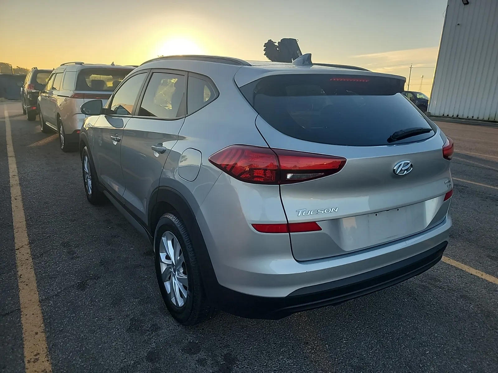 Driver Rear 3/4 Photo