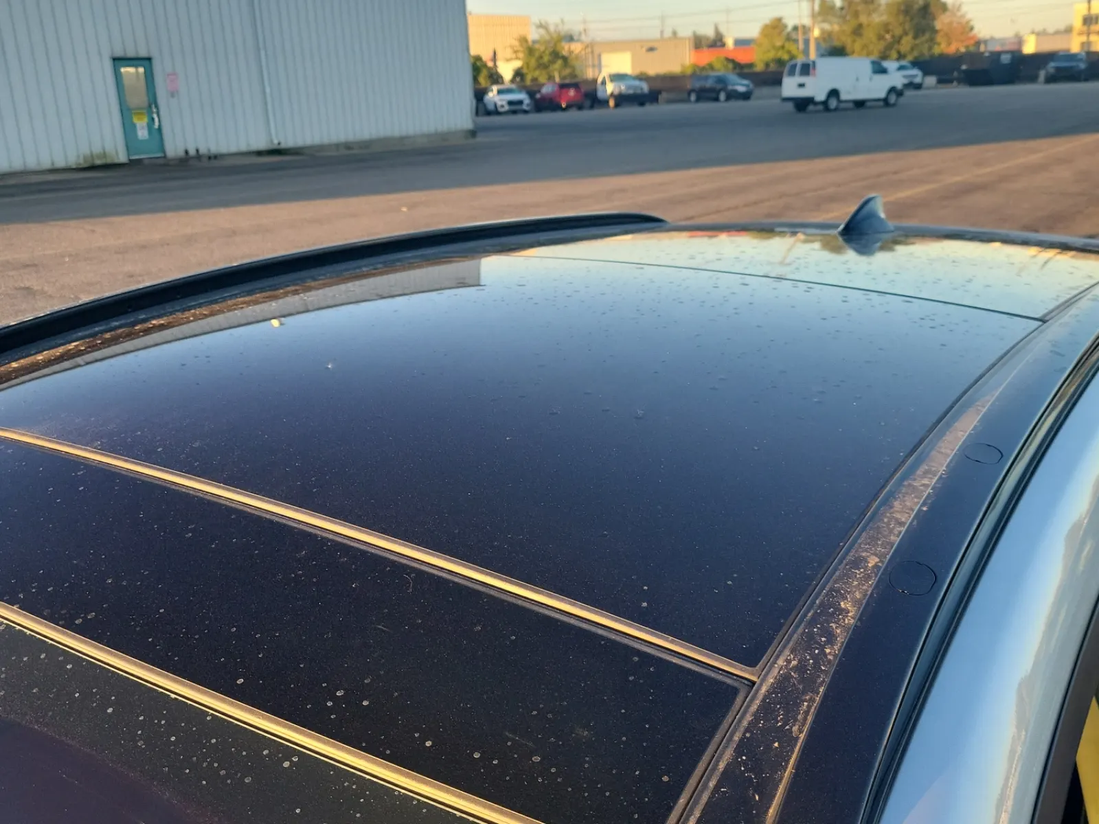 Exterior Roof Photo