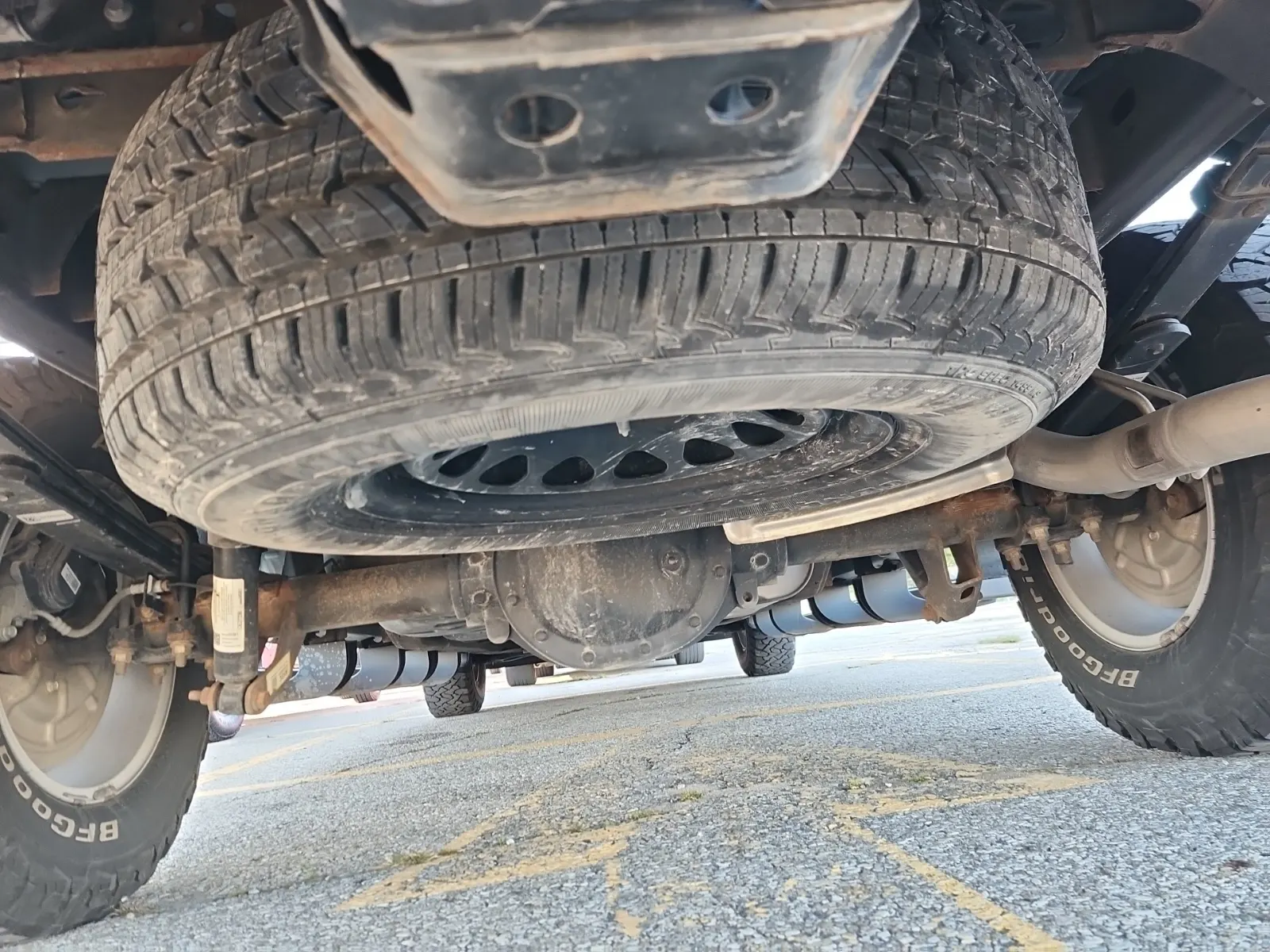 Spare Tire & Wheel Photo