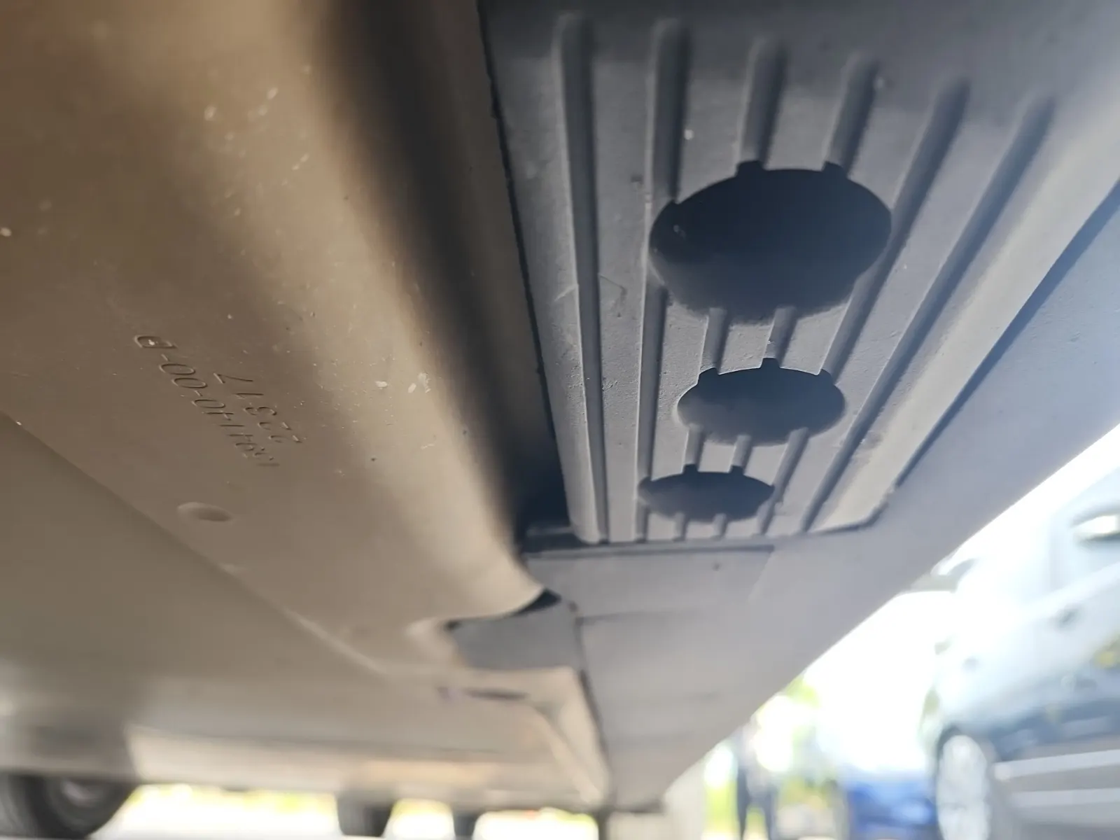 Undercarriage - Driver Photo