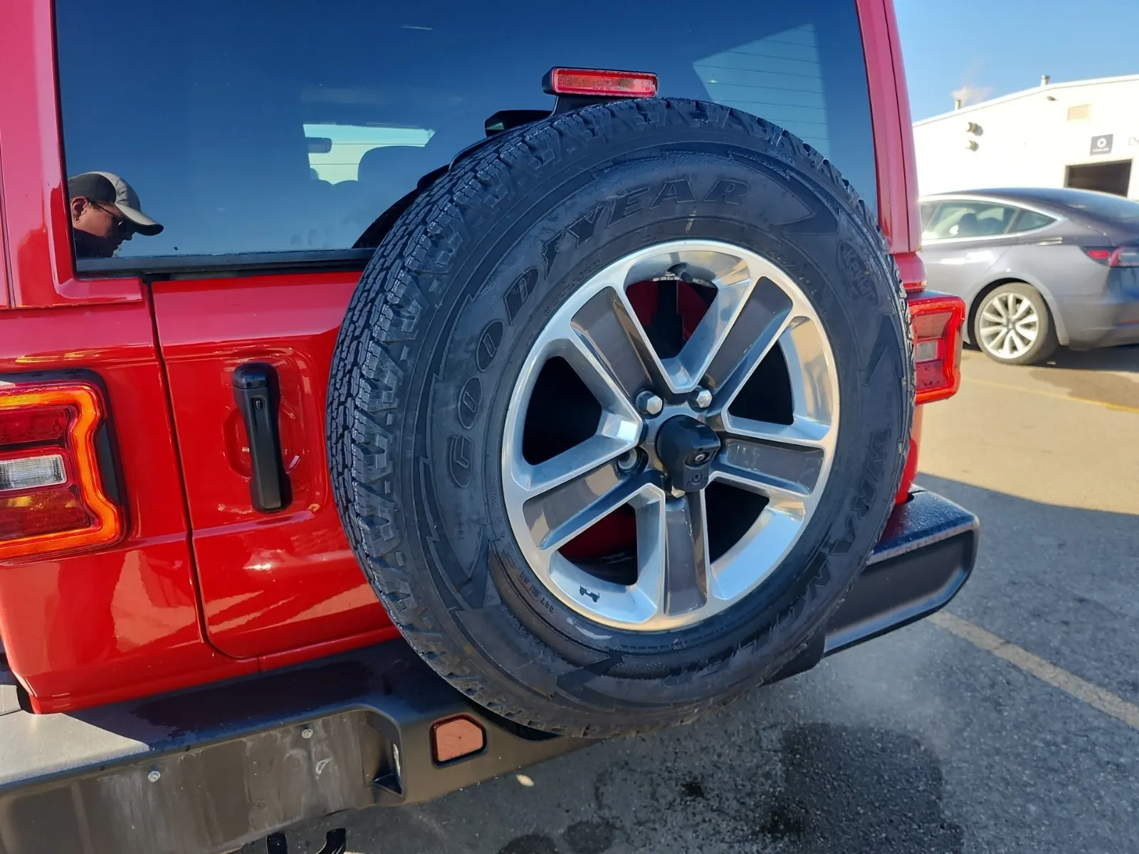Spare Tire & Wheel Photo