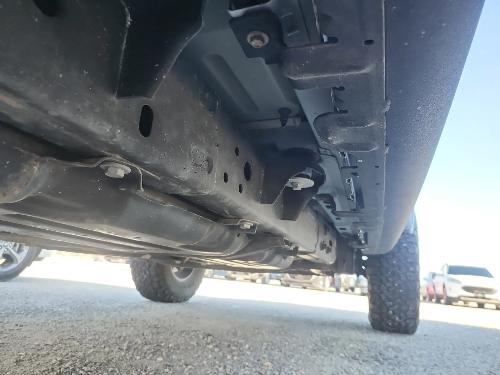 Undercarriage - Passenger Photo