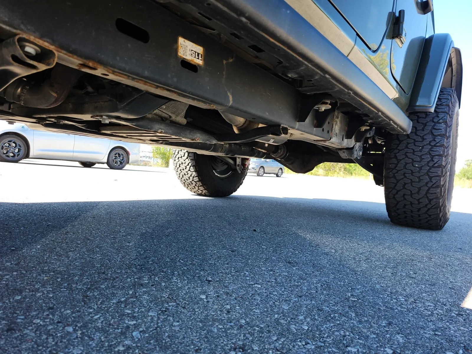 Undercarriage - Driver Photo