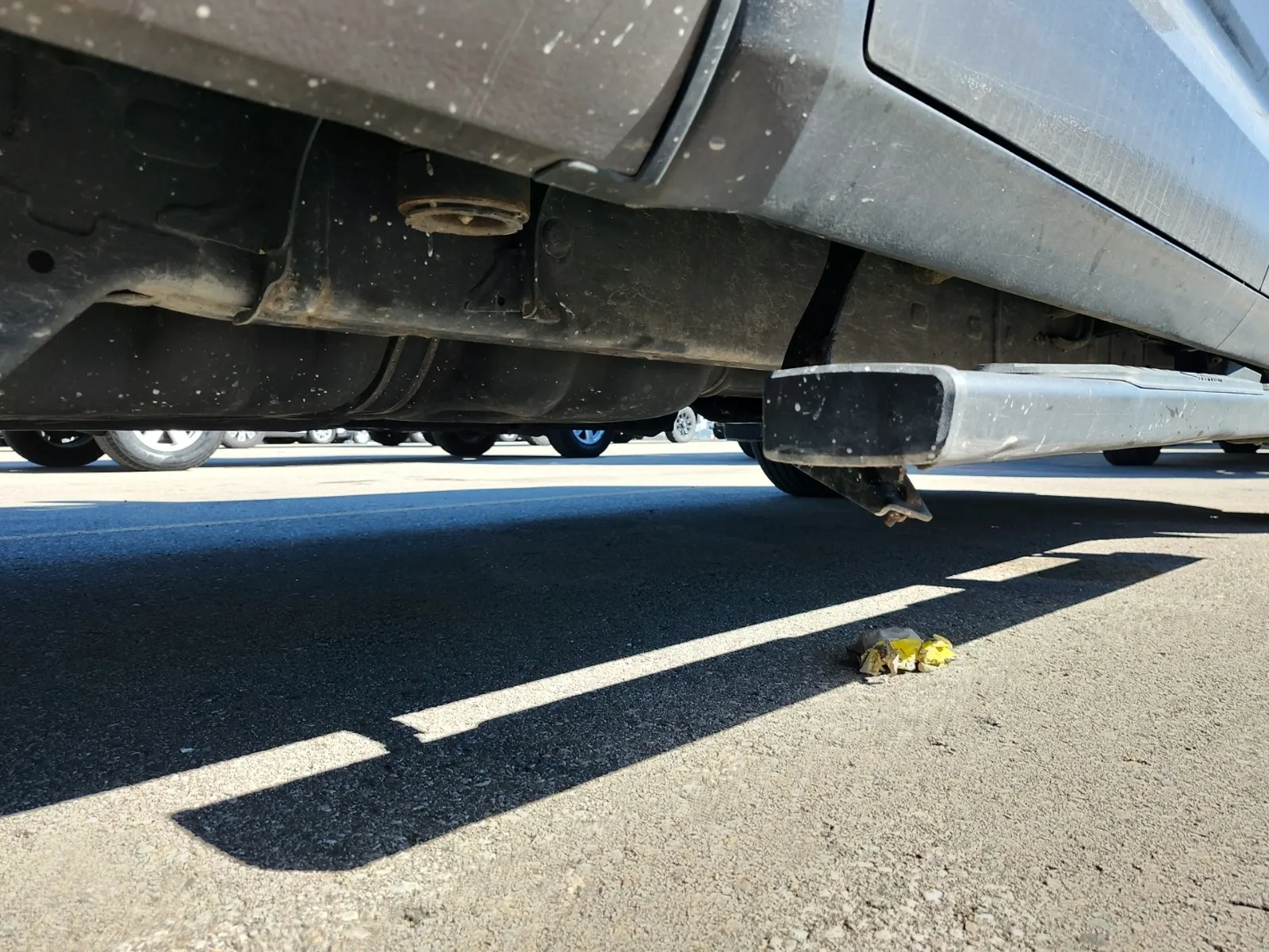Undercarriage - Passenger Photo