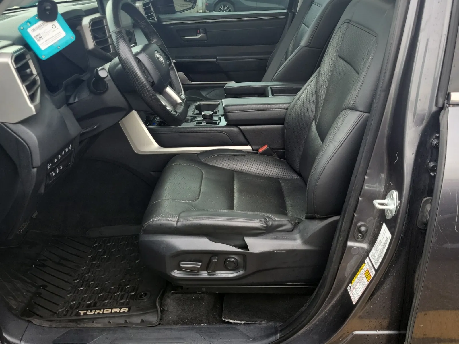 Front Interior Photo