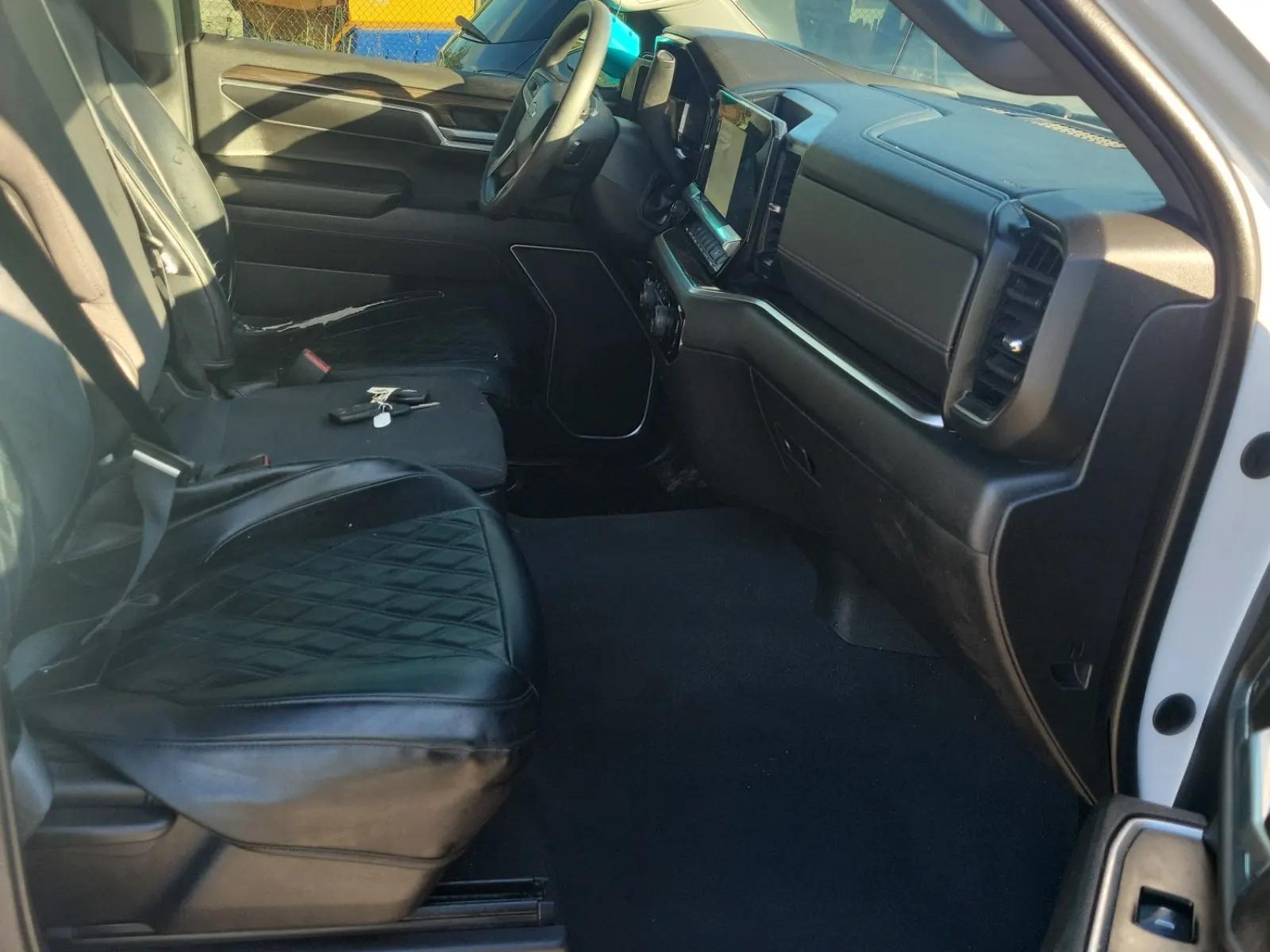 Right Side Interior Photo
