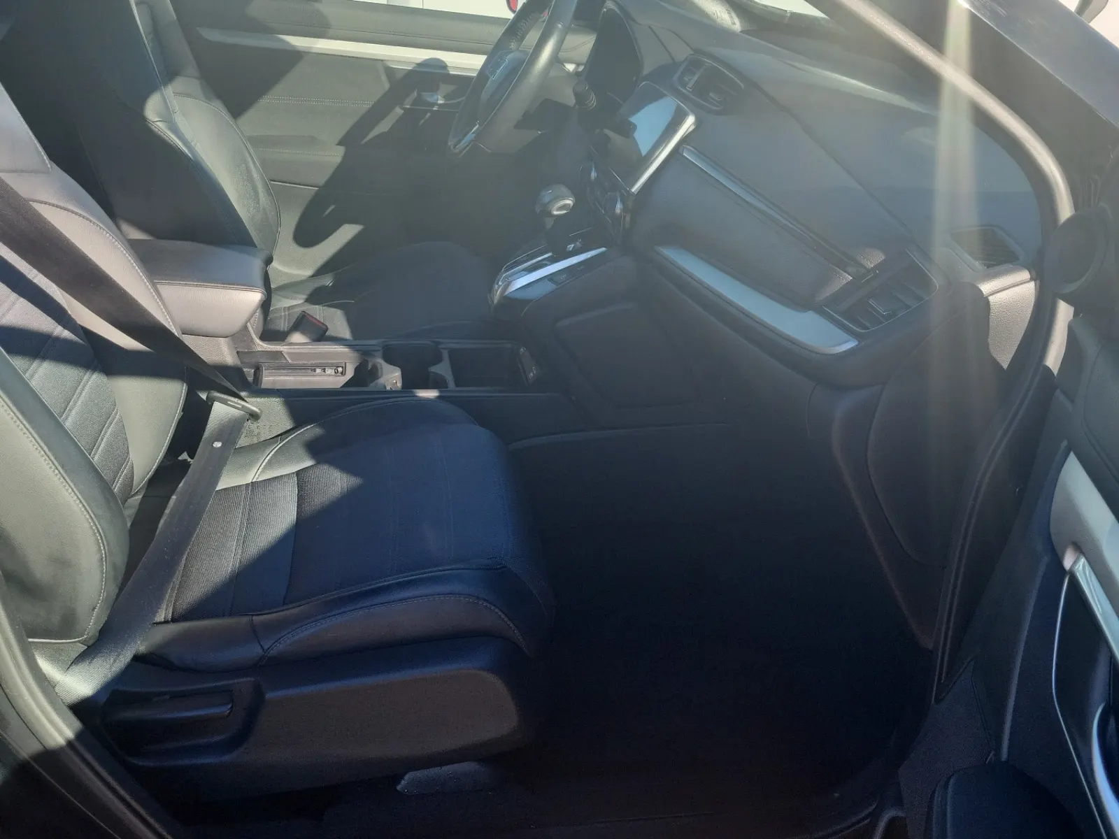 Right Side Interior Photo