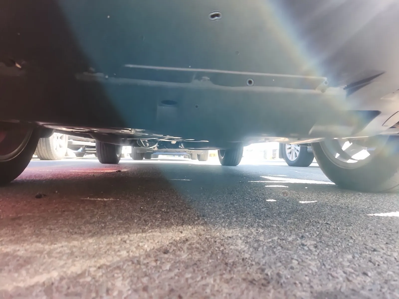 Undercarriage - Front Photo