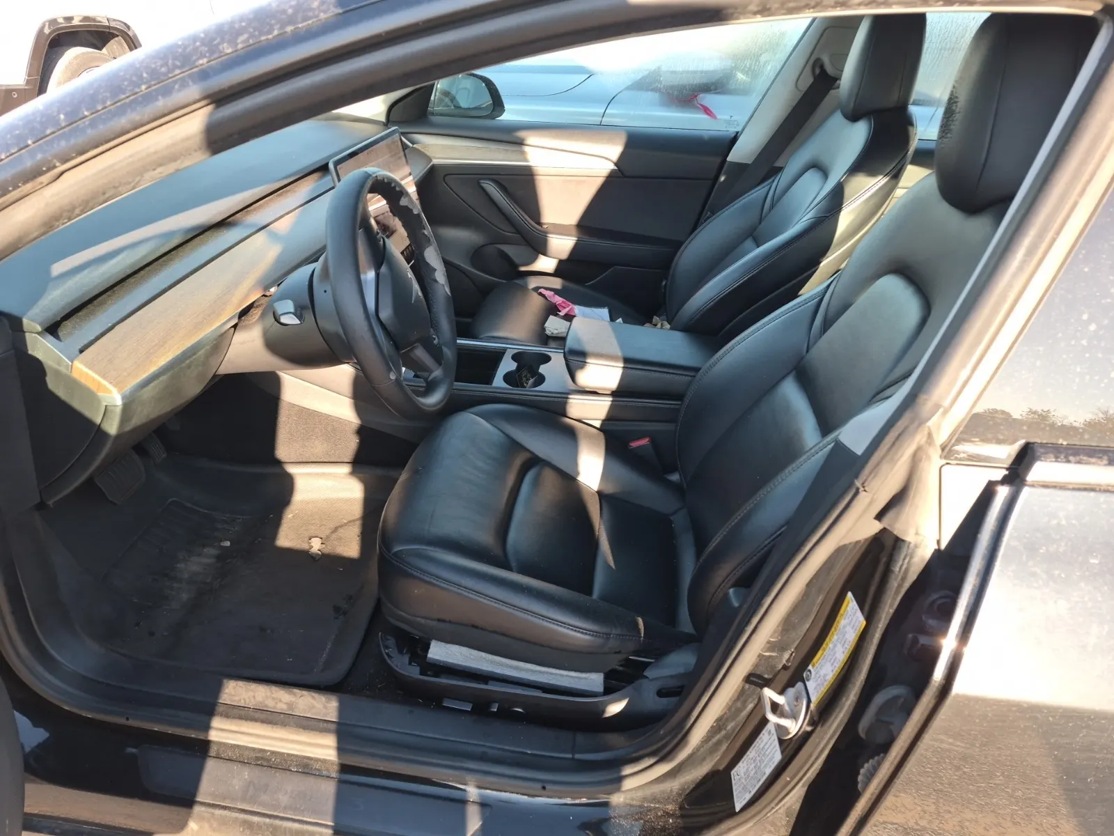 Front Interior Photo