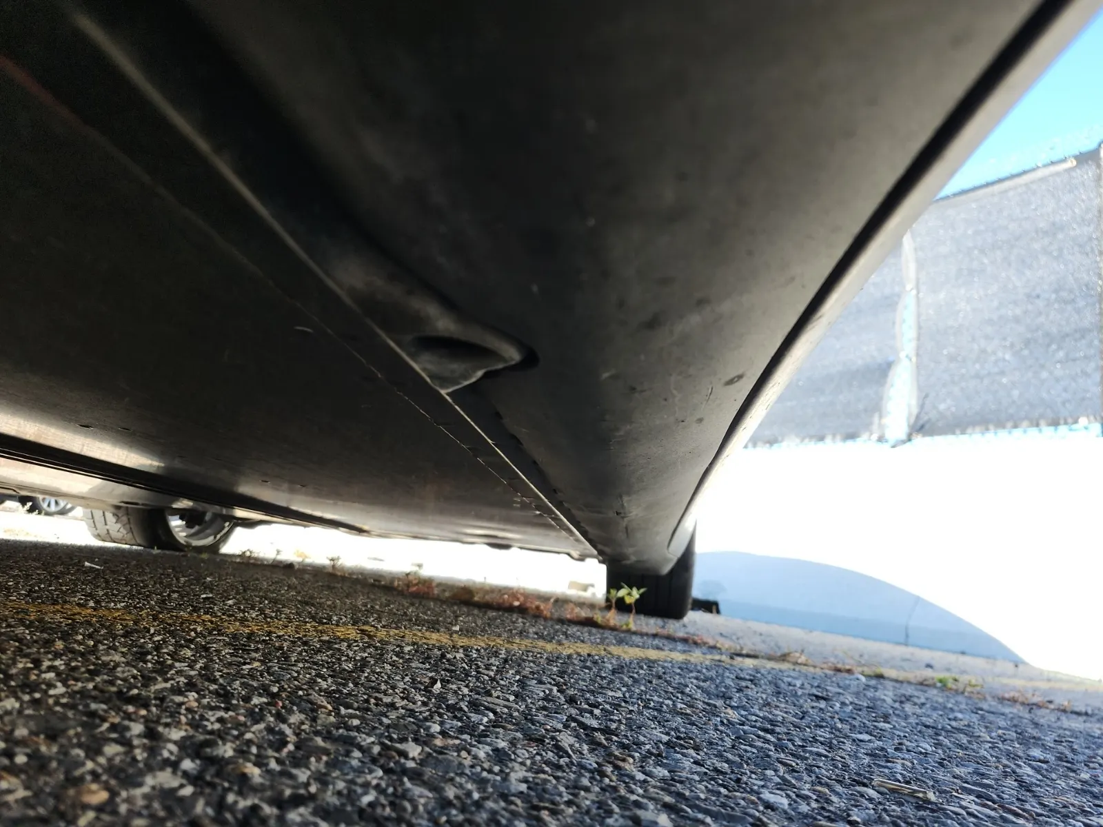 Undercarriage - Driver Photo