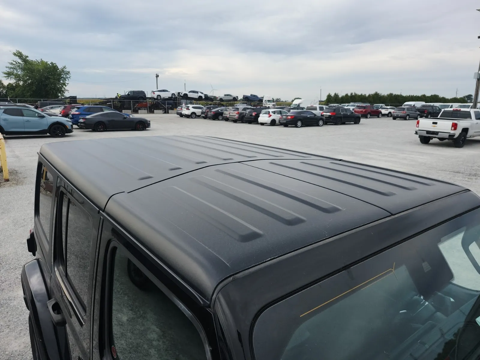 Exterior Roof Photo