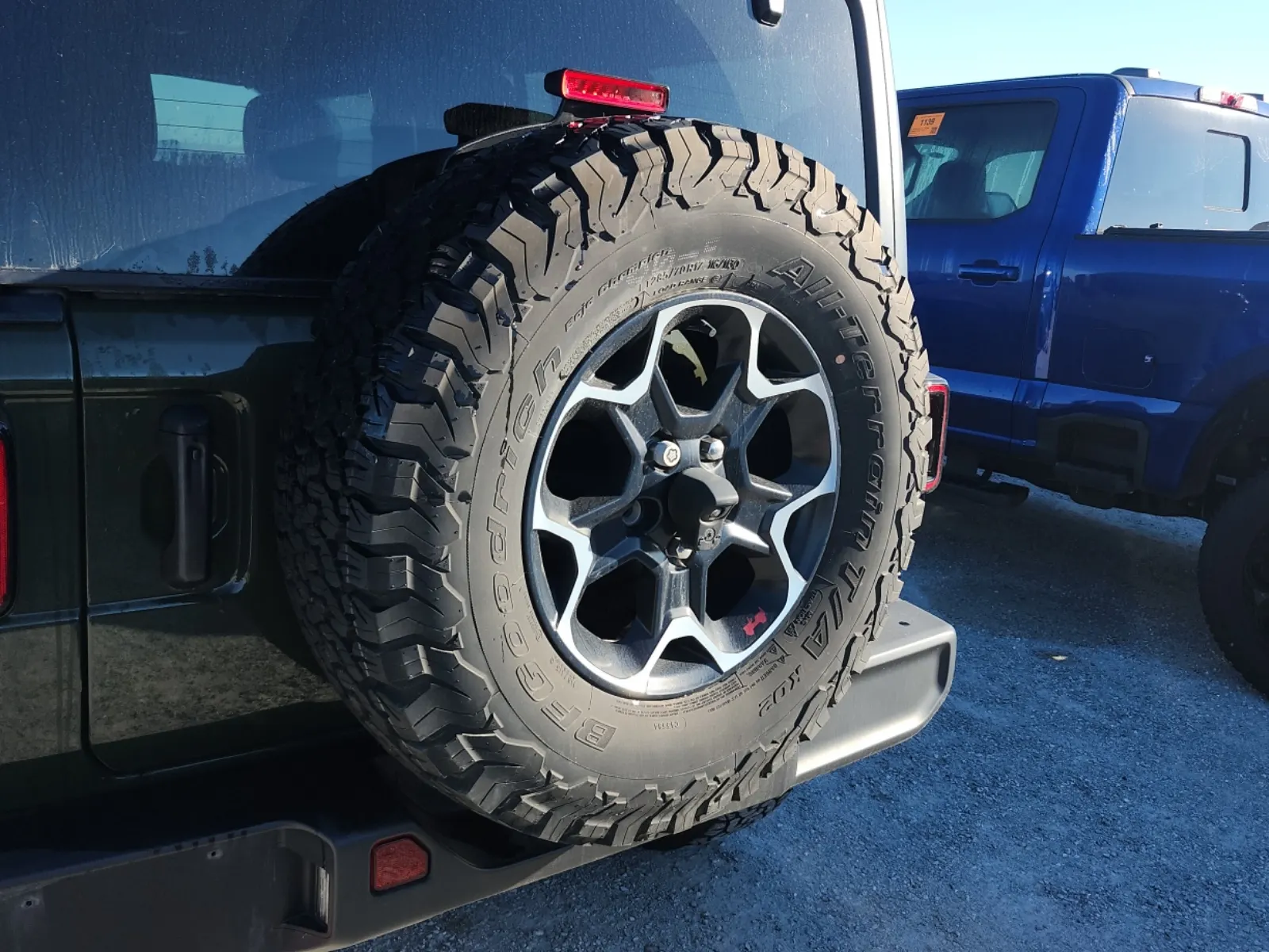 Spare Tire & Wheel Photo
