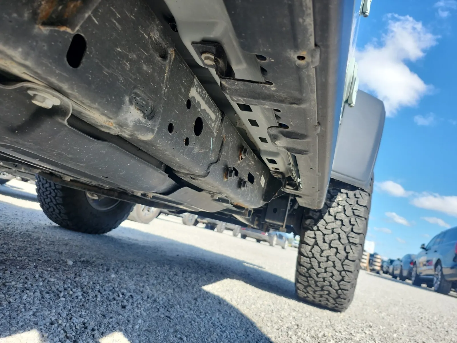 Undercarriage - Passenger Photo