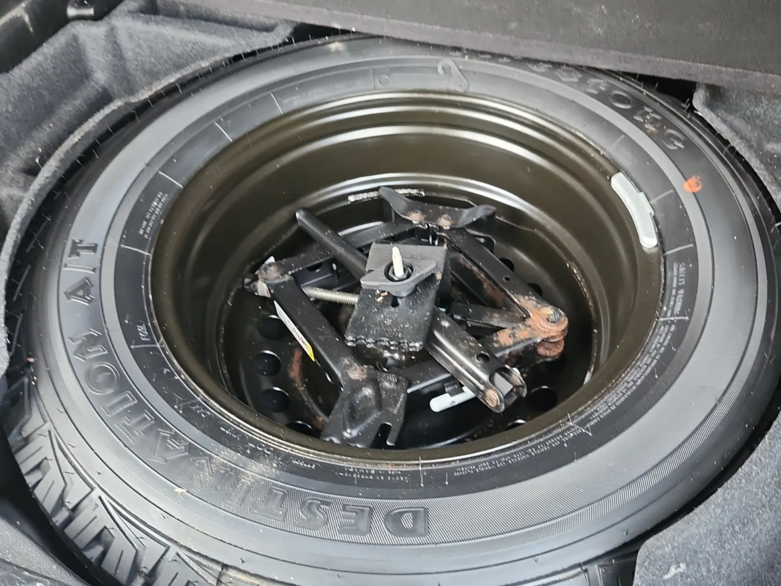 Spare Tire & Wheel Photo