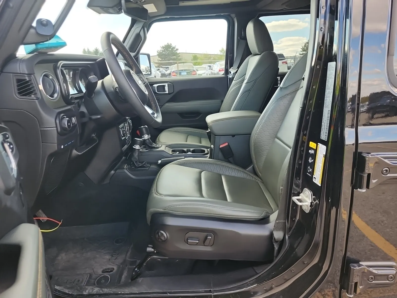 Front Interior Photo