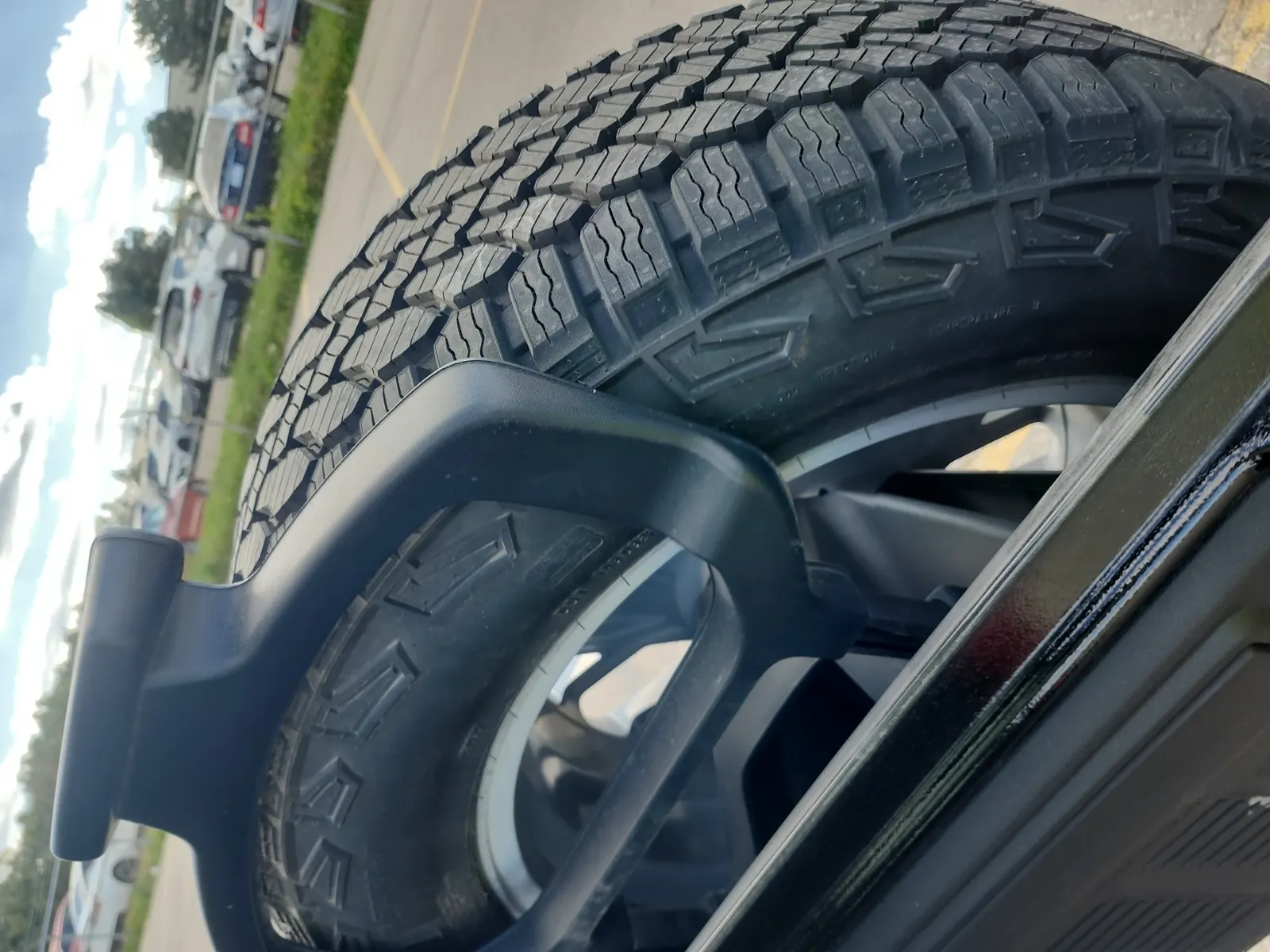 Spare Tire & Wheel Photo