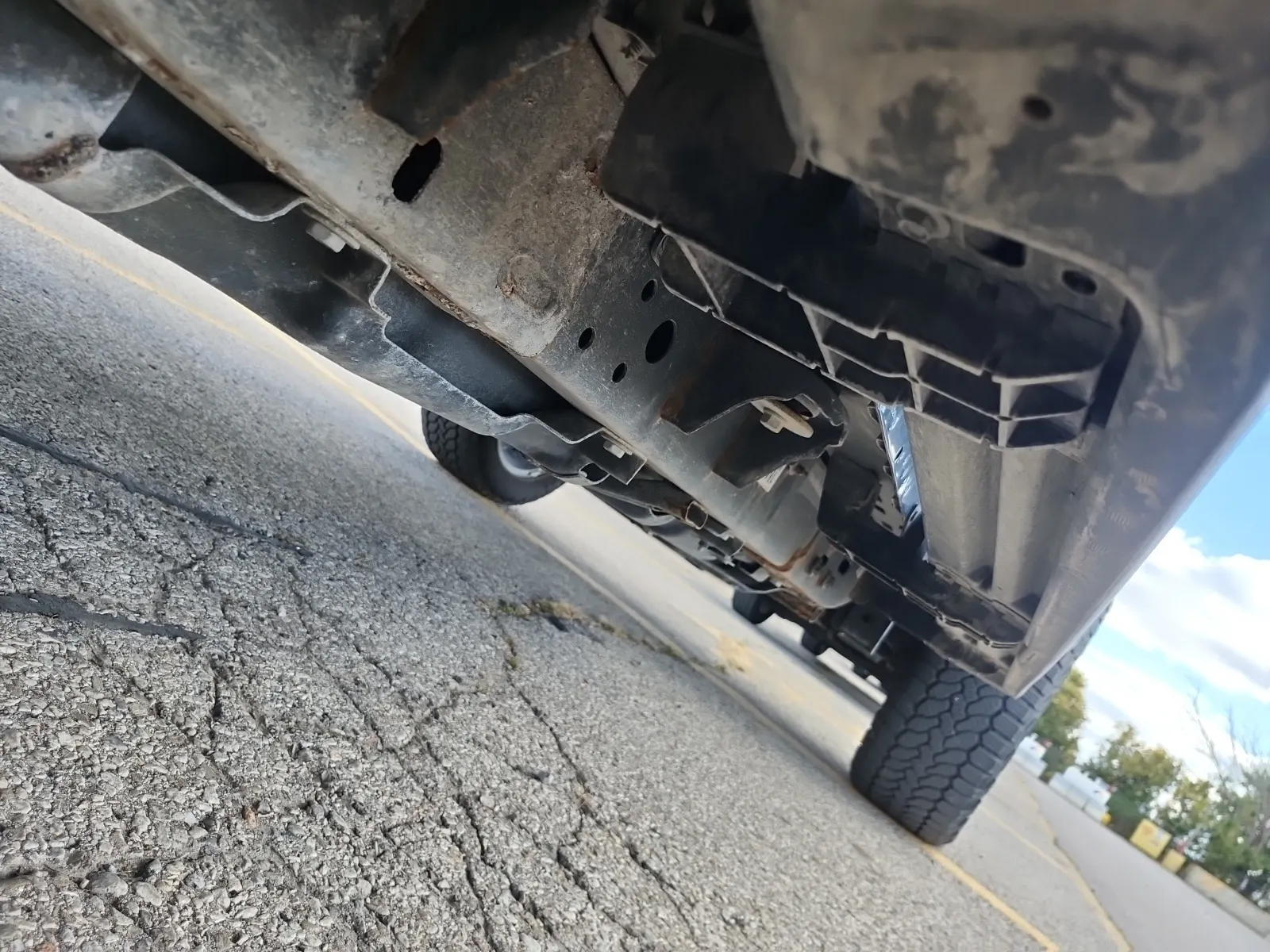 Undercarriage - Passenger Photo