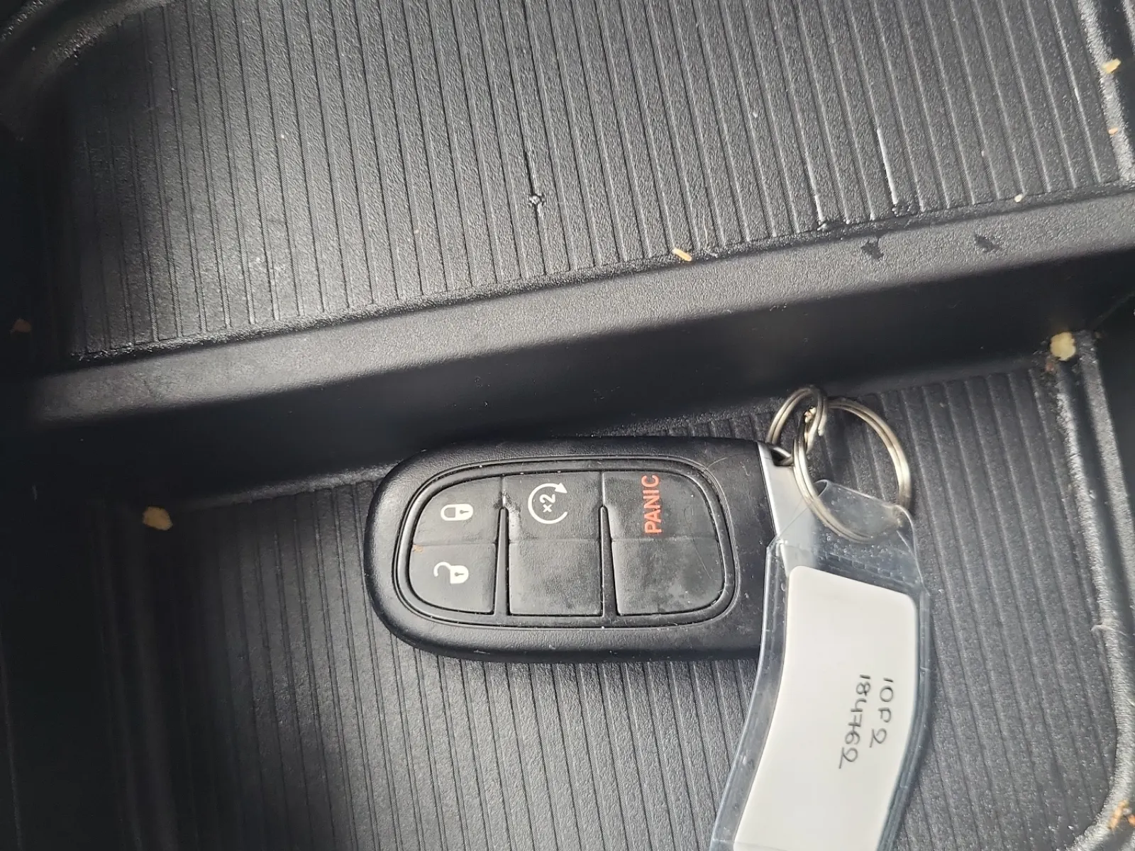 Keys/Fobs/Manual Photo