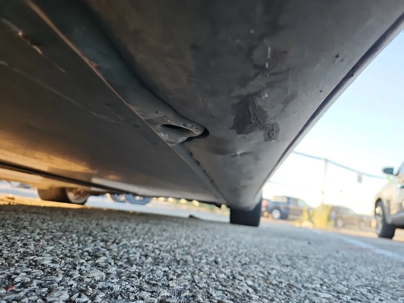 Undercarriage - Driver Photo