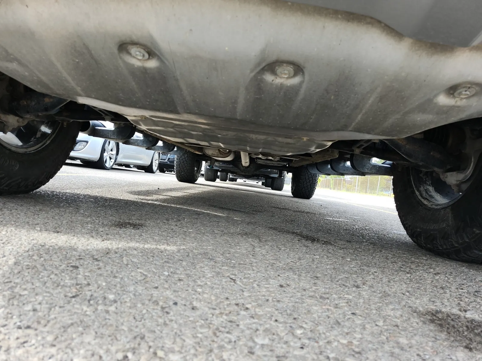 Undercarriage - Front Photo