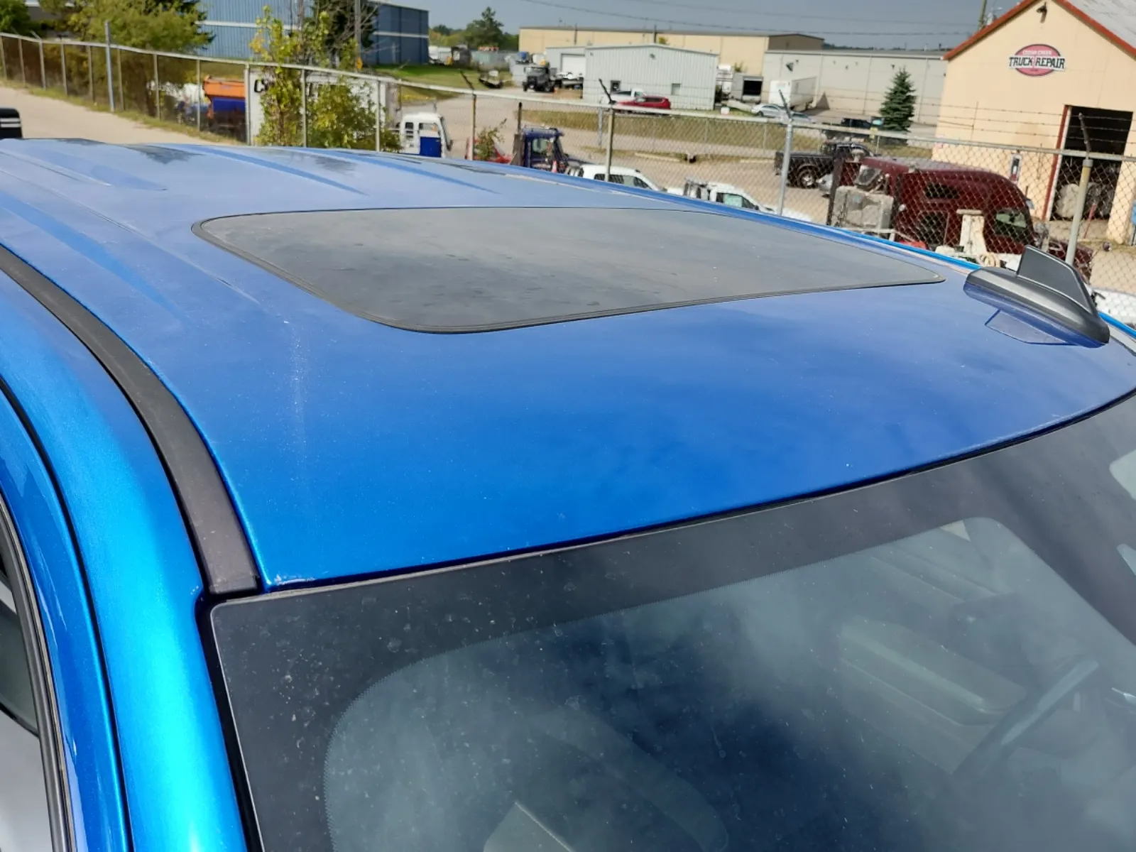 Exterior Roof Photo