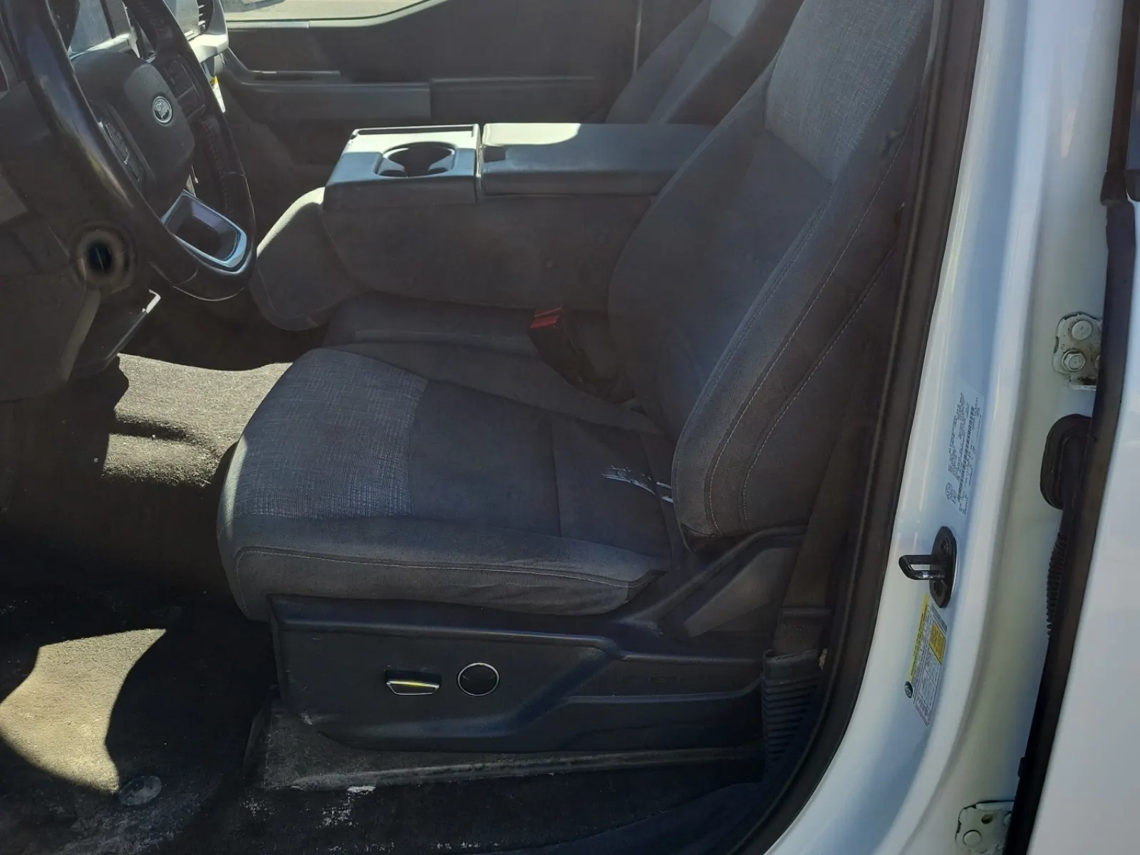 Front Interior Photo