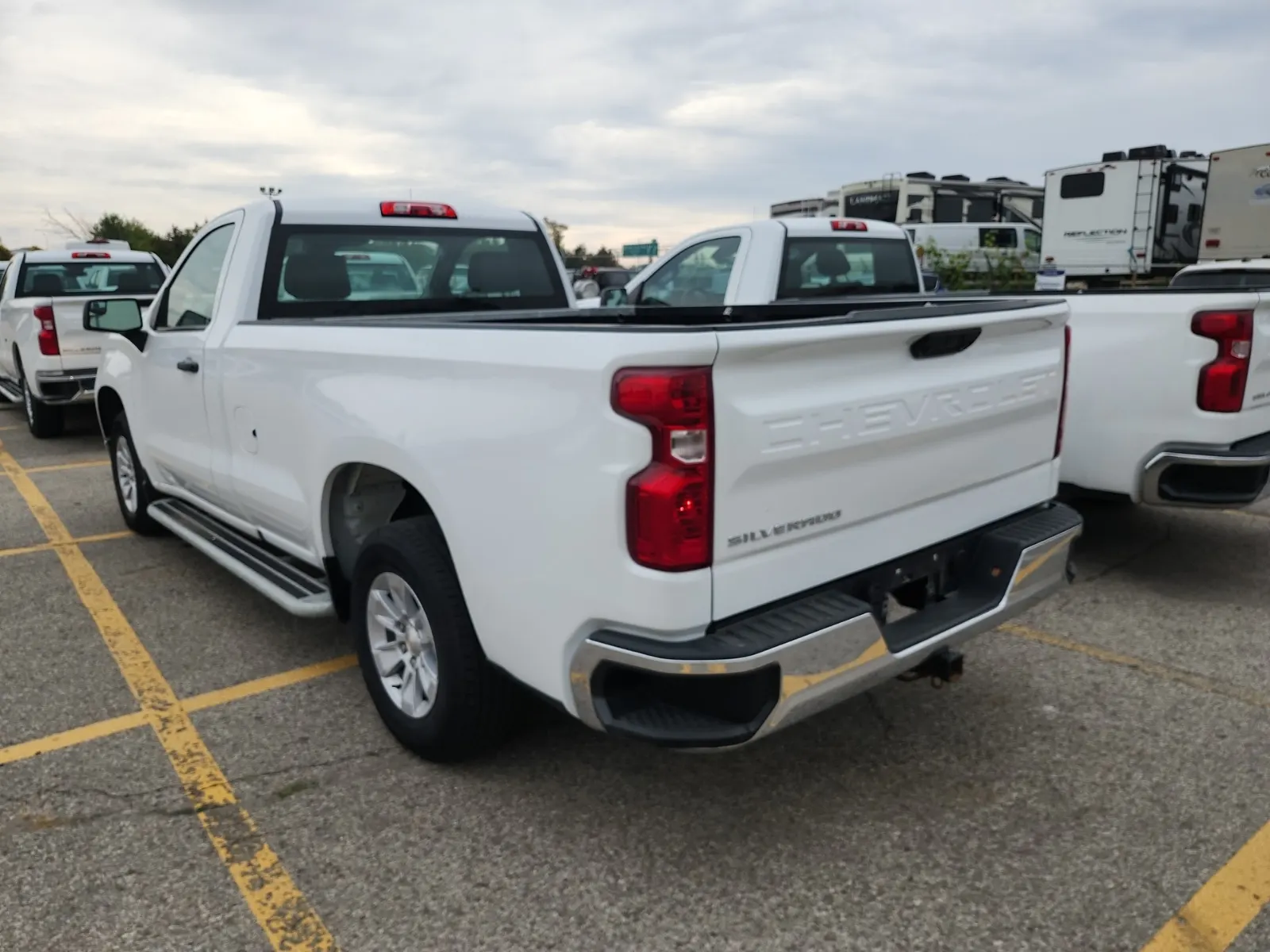 Driver Rear 3/4 Photo