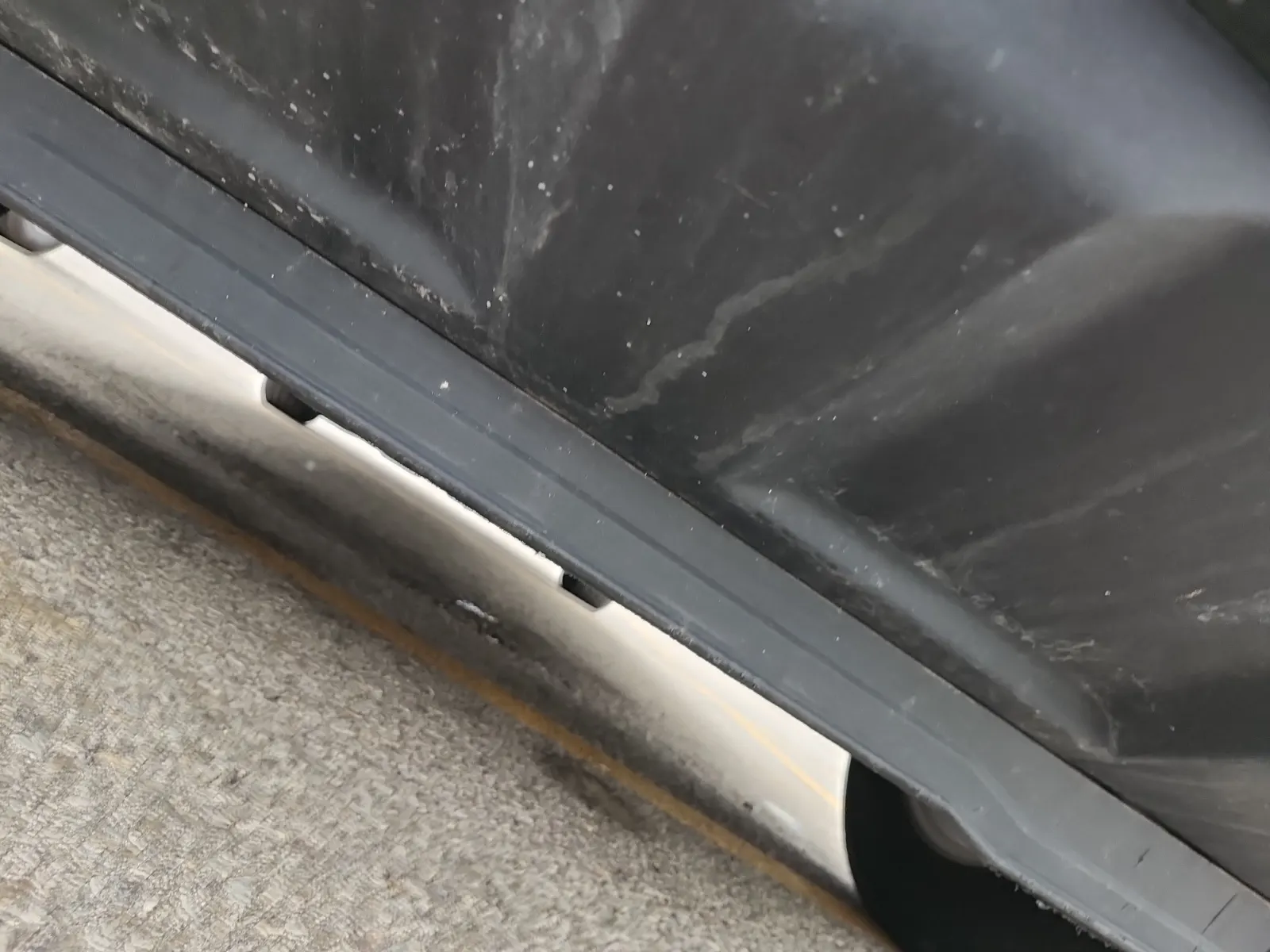 Undercarriage - Front Photo