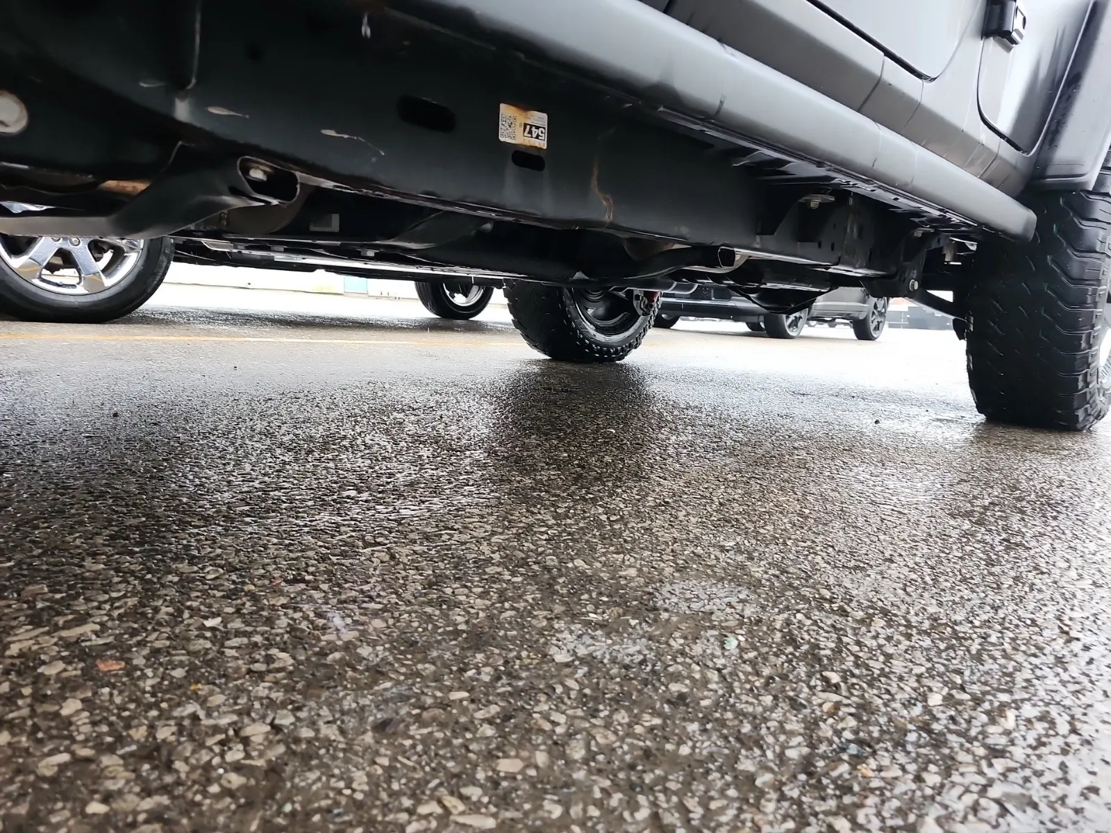 Undercarriage - Driver Photo