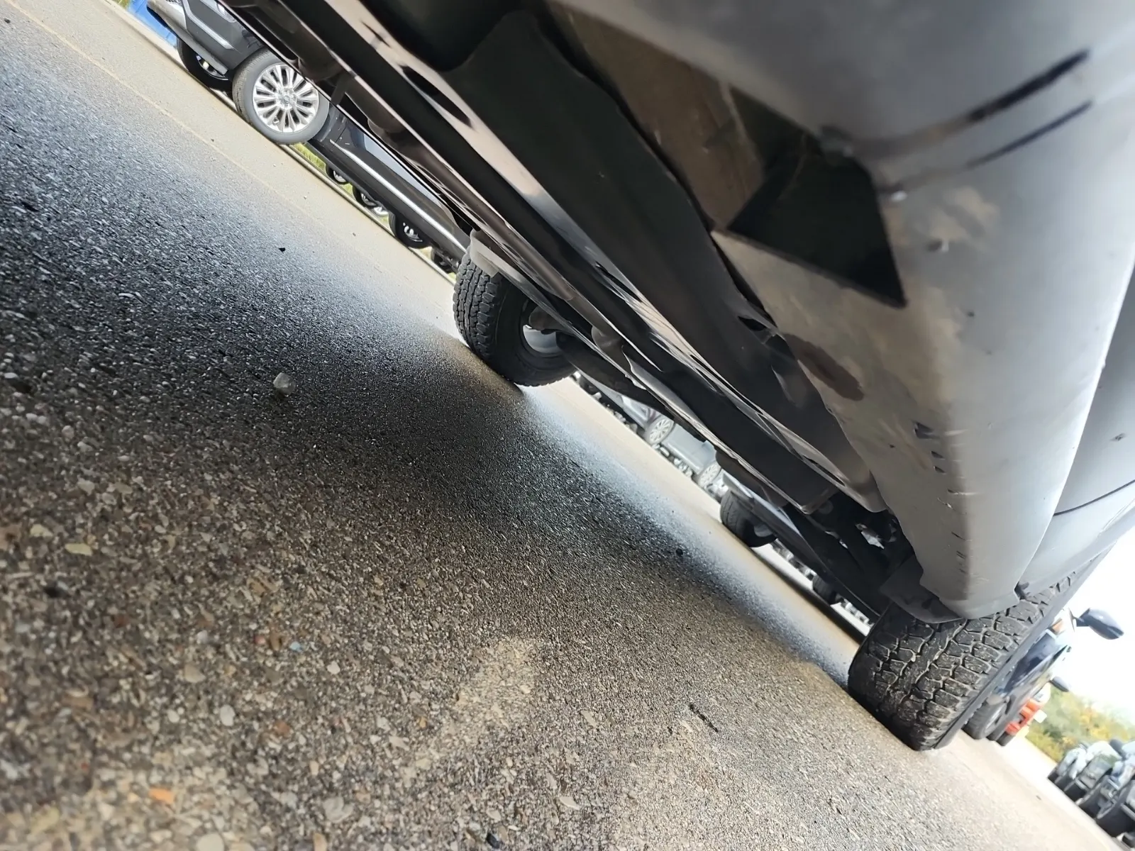 Undercarriage - Driver Photo