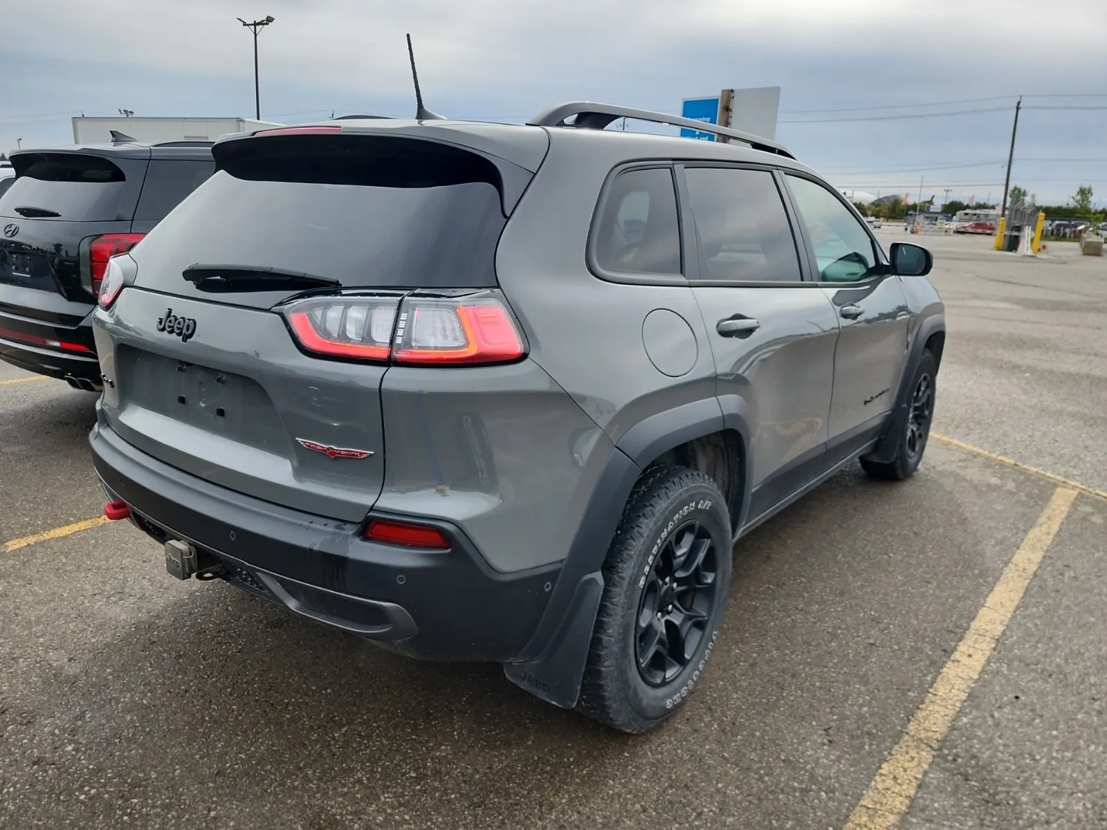 Passenger Rear 3/4 Photo