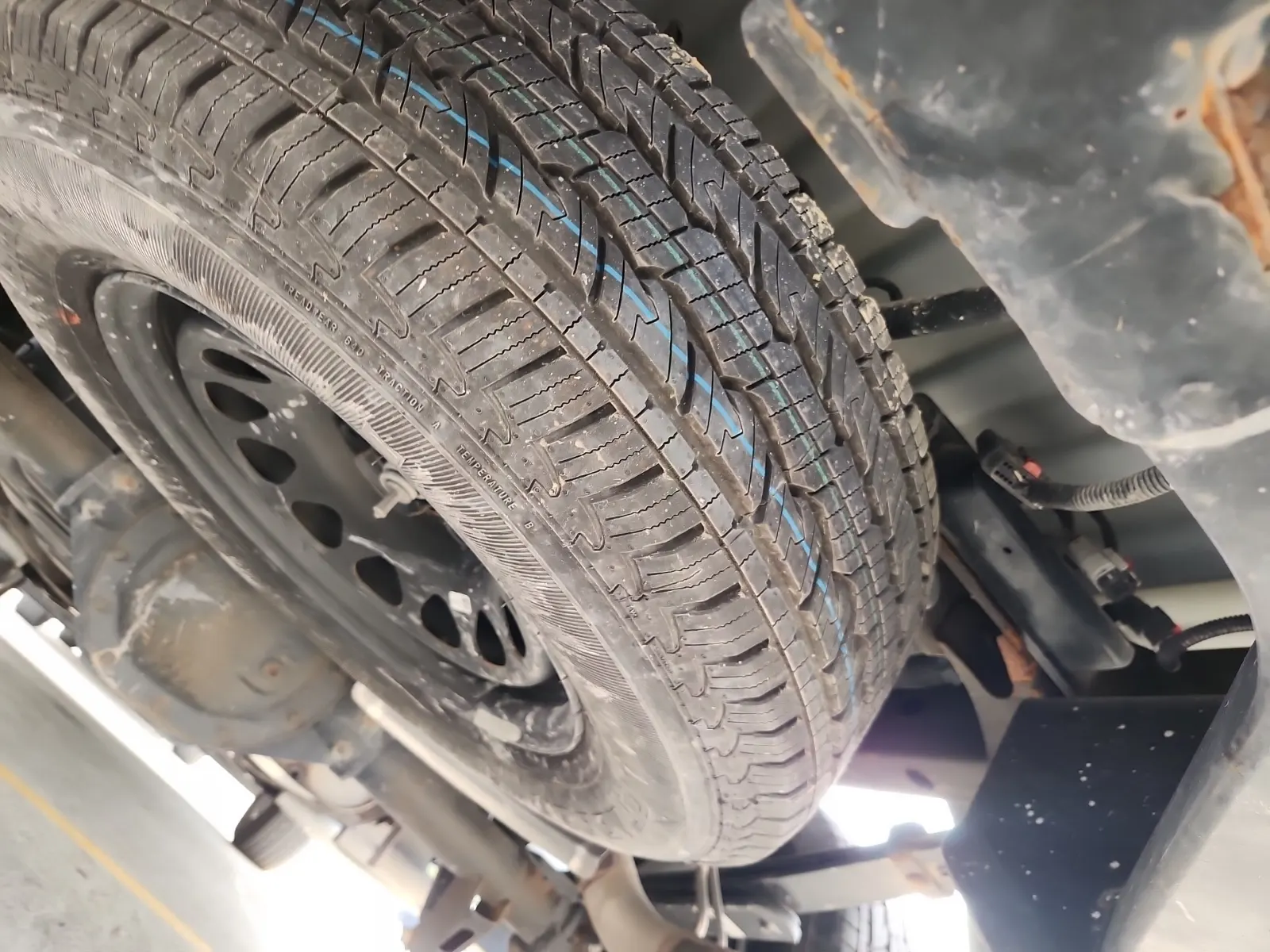 Spare Tire & Wheel Photo