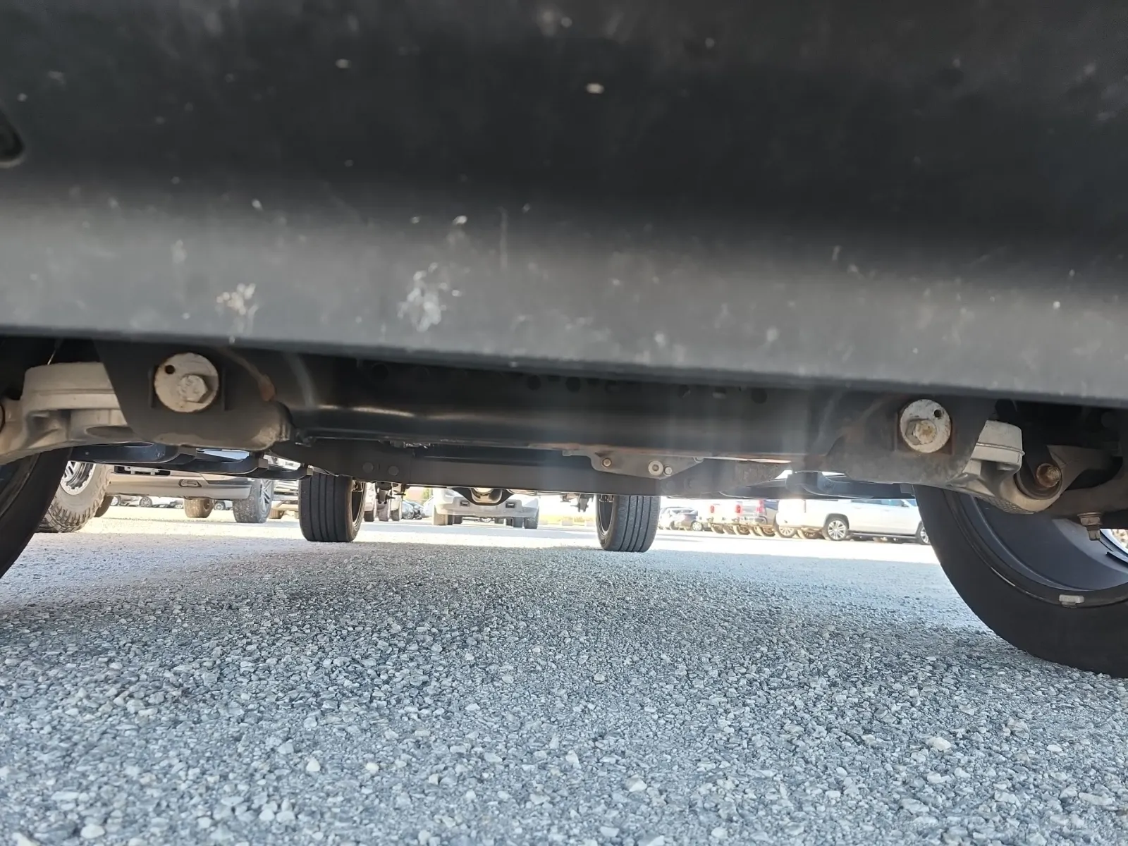 Undercarriage - Front Photo