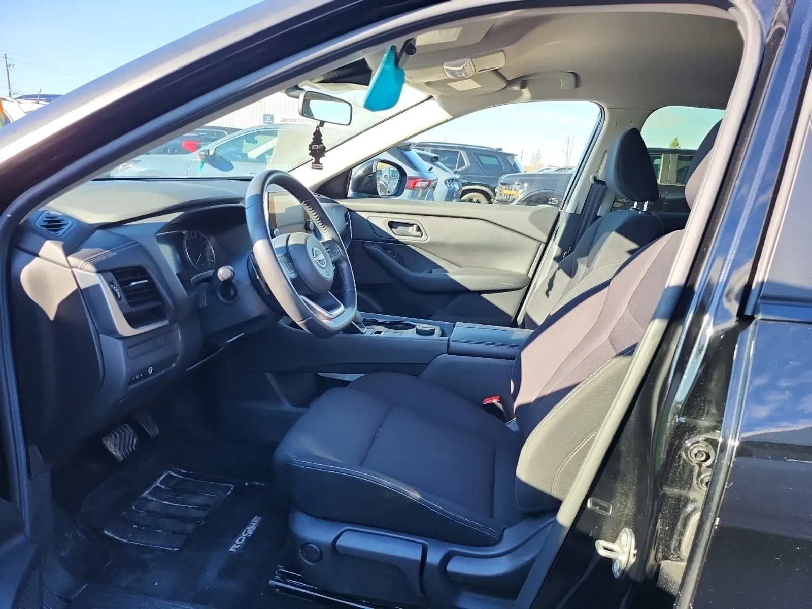 Front Interior Photo