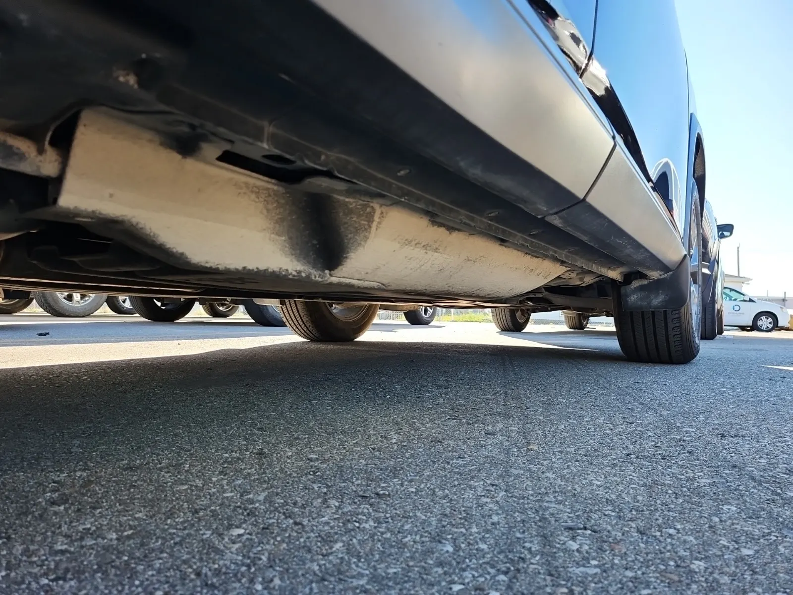 Undercarriage - Passenger Photo
