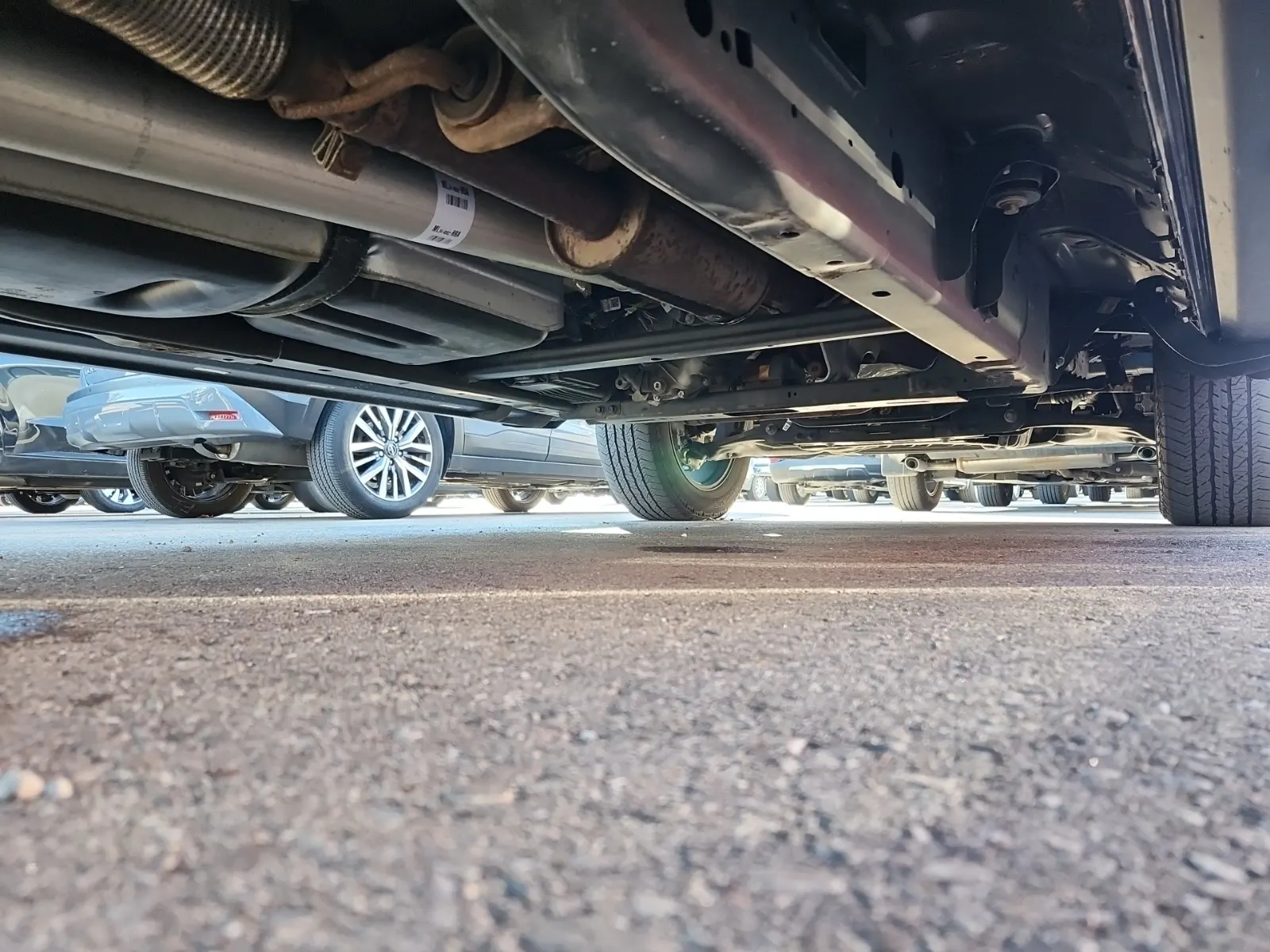 Undercarriage - Passenger Photo