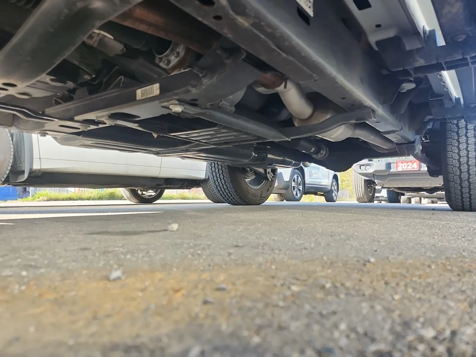 Undercarriage - Driver Photo