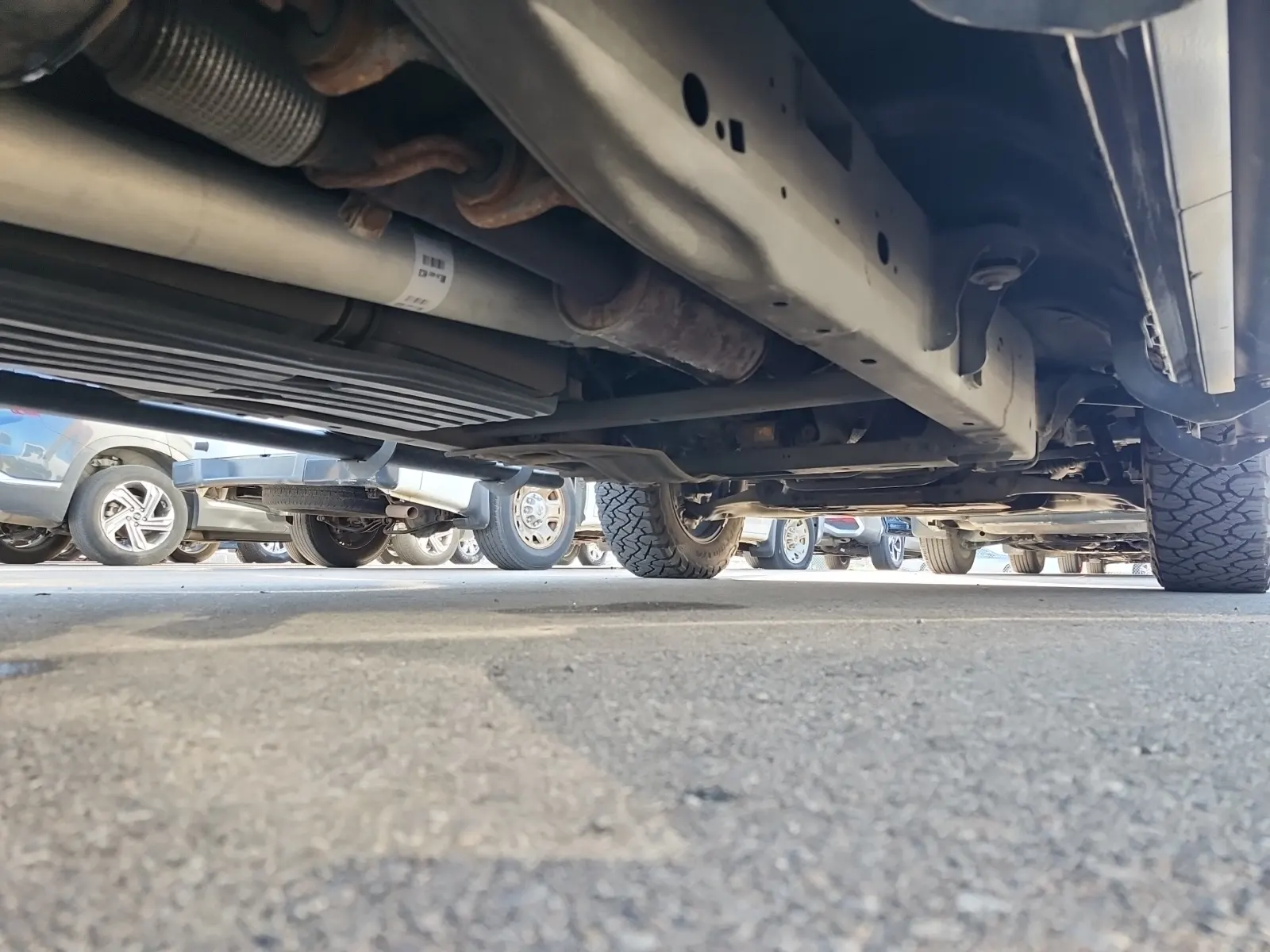 Undercarriage - Passenger Photo