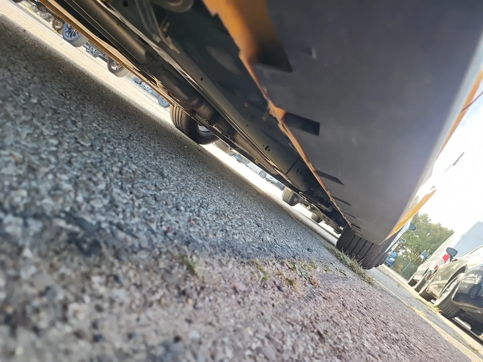 Undercarriage - Passenger Photo