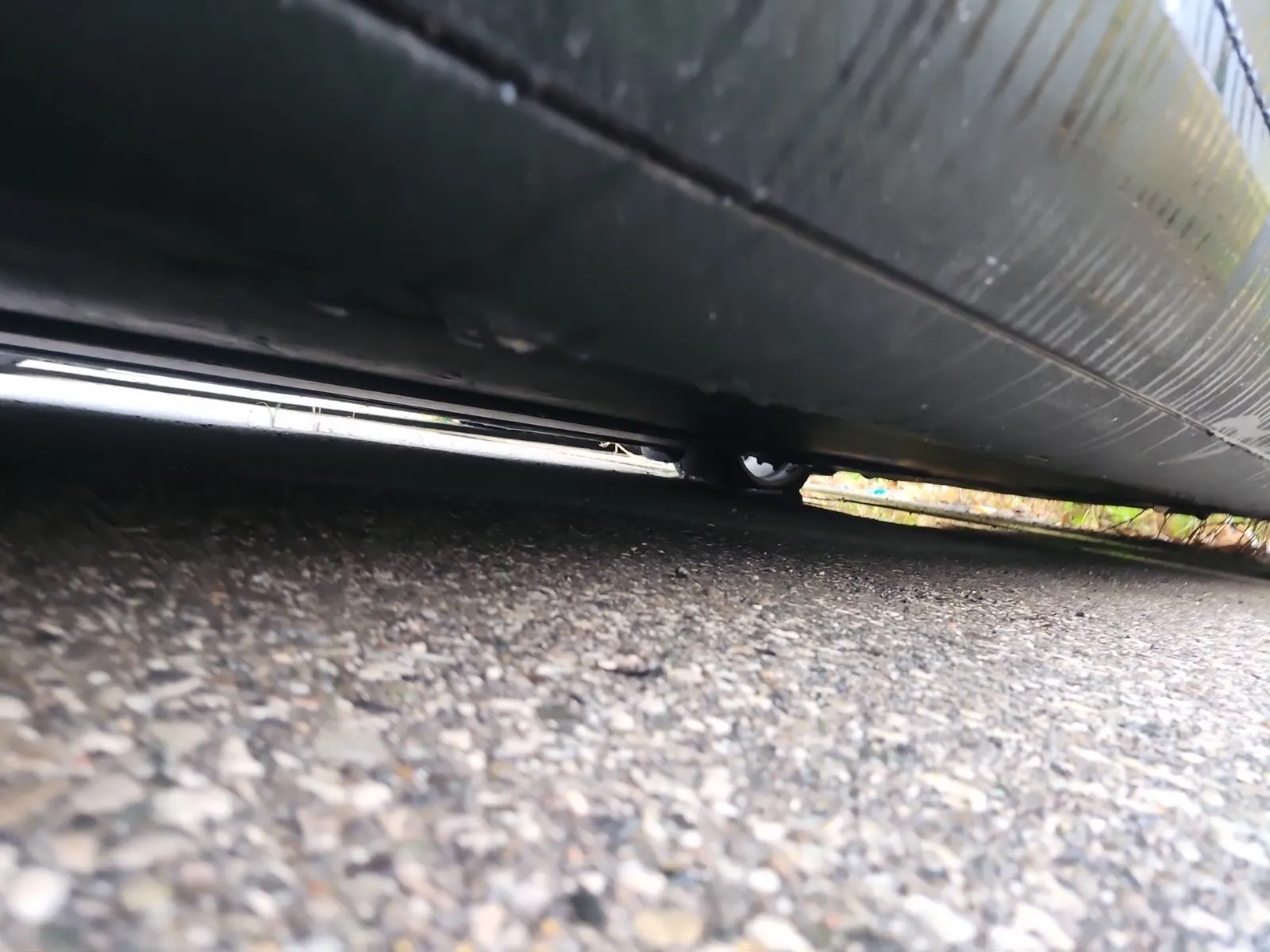 Undercarriage - Passenger Photo
