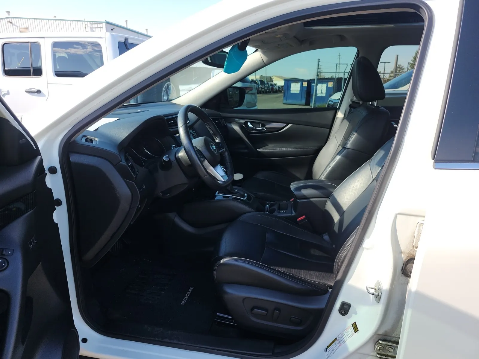 Front Interior Photo