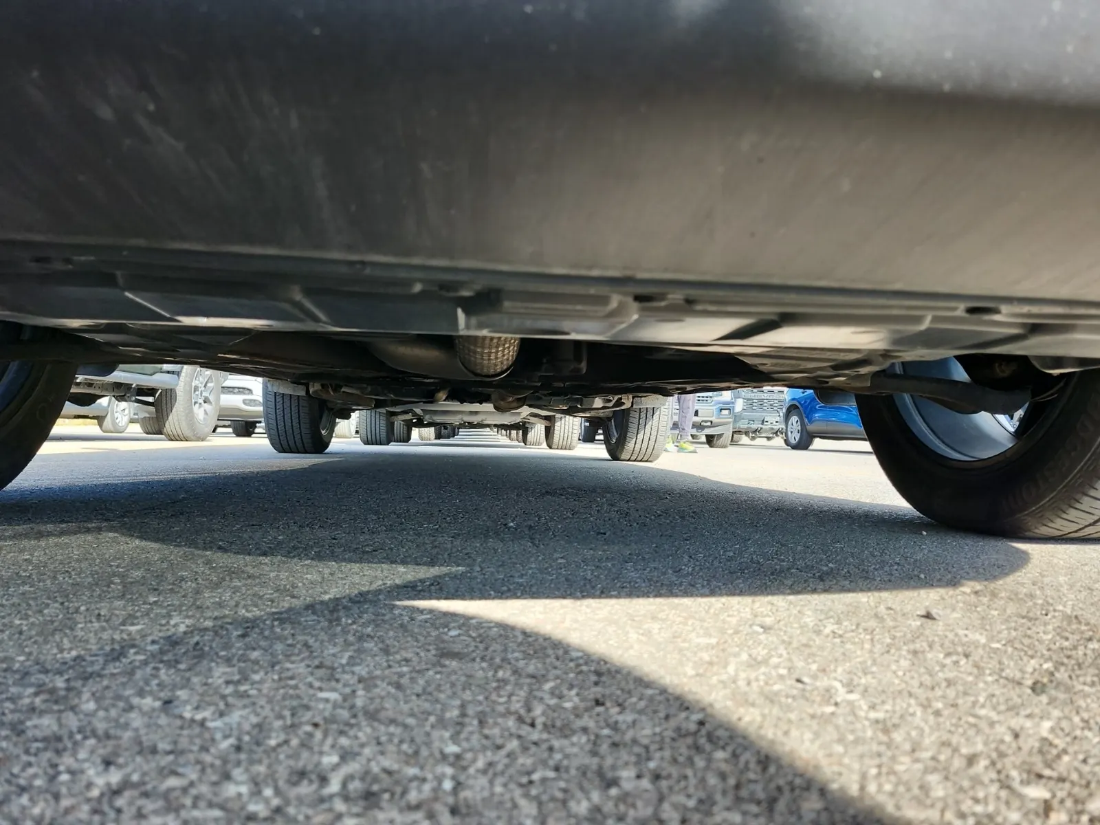 Undercarriage - Front Photo