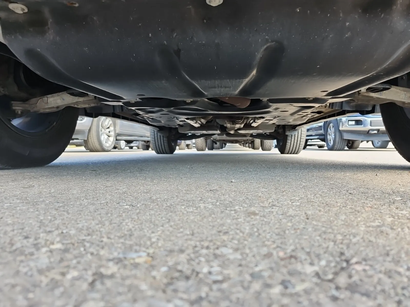 Undercarriage - Front Photo