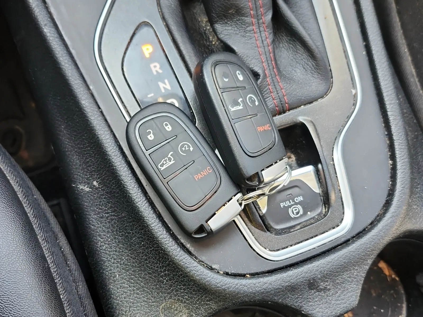 Keys/Fobs/Manual Photo