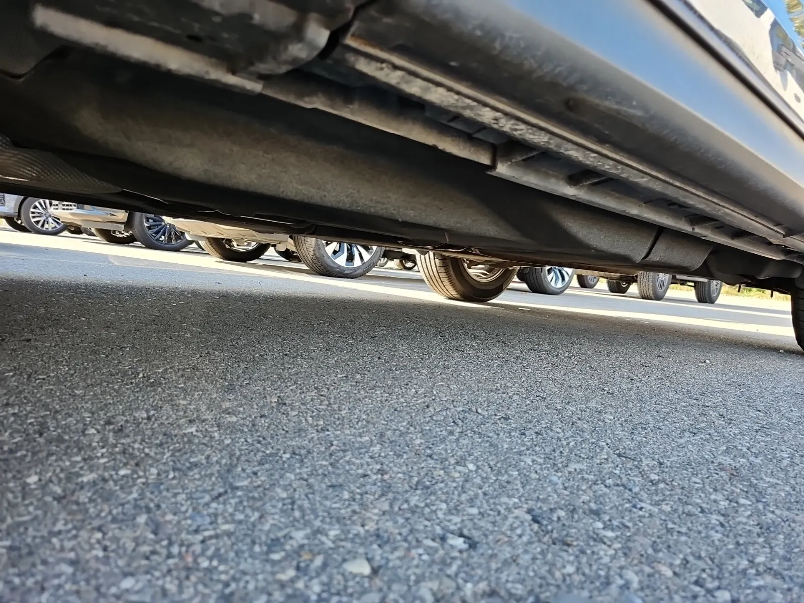 Undercarriage - Driver Photo