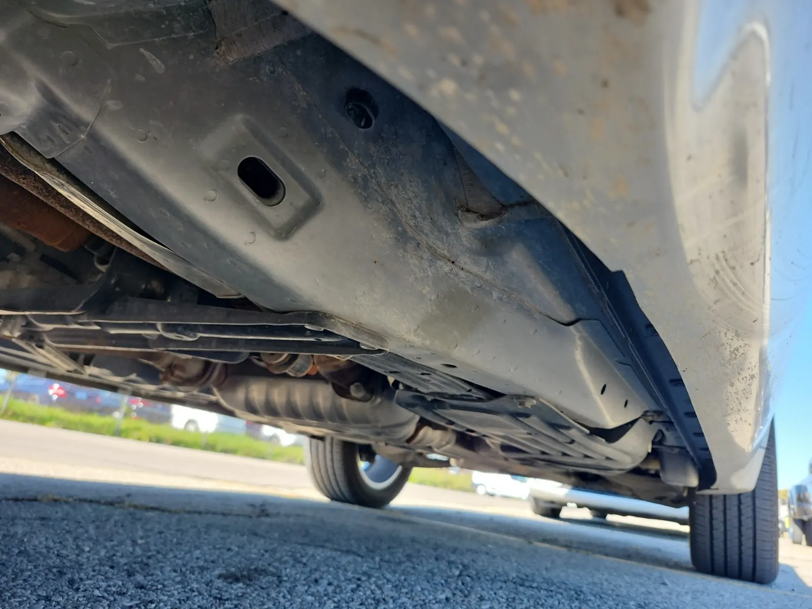 Undercarriage - Driver Photo
