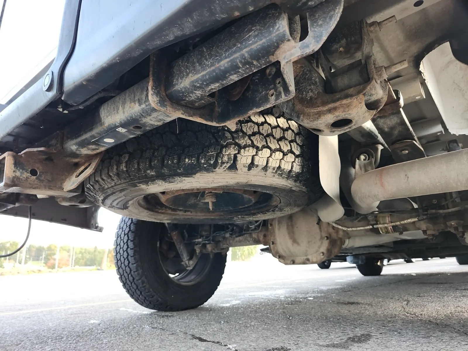 Spare Tire & Wheel Photo