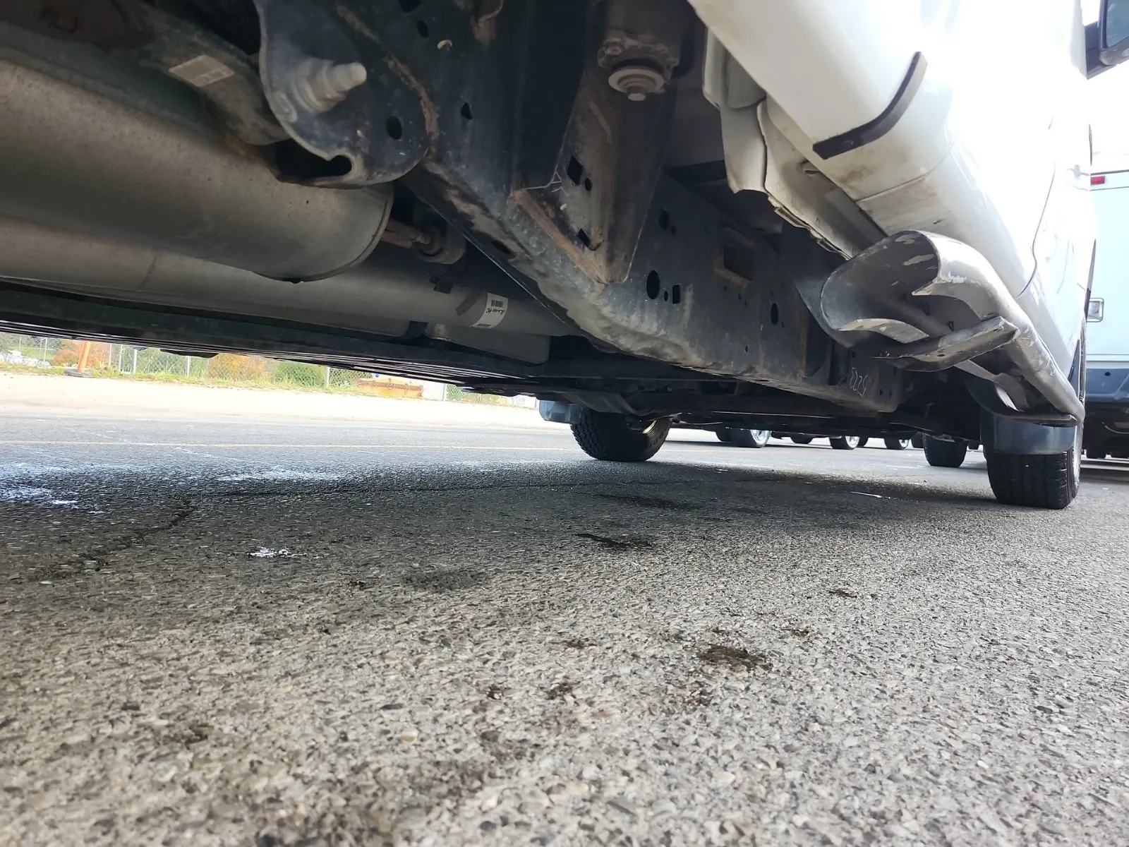 Undercarriage - Passenger Photo